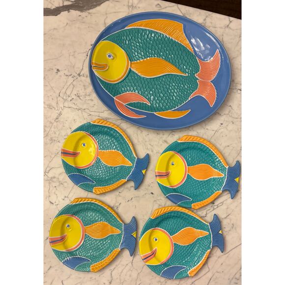Leisure time Ullman Puff Fish 90s post modern plastic Platter 4 salad plates - Picture 1 of 12